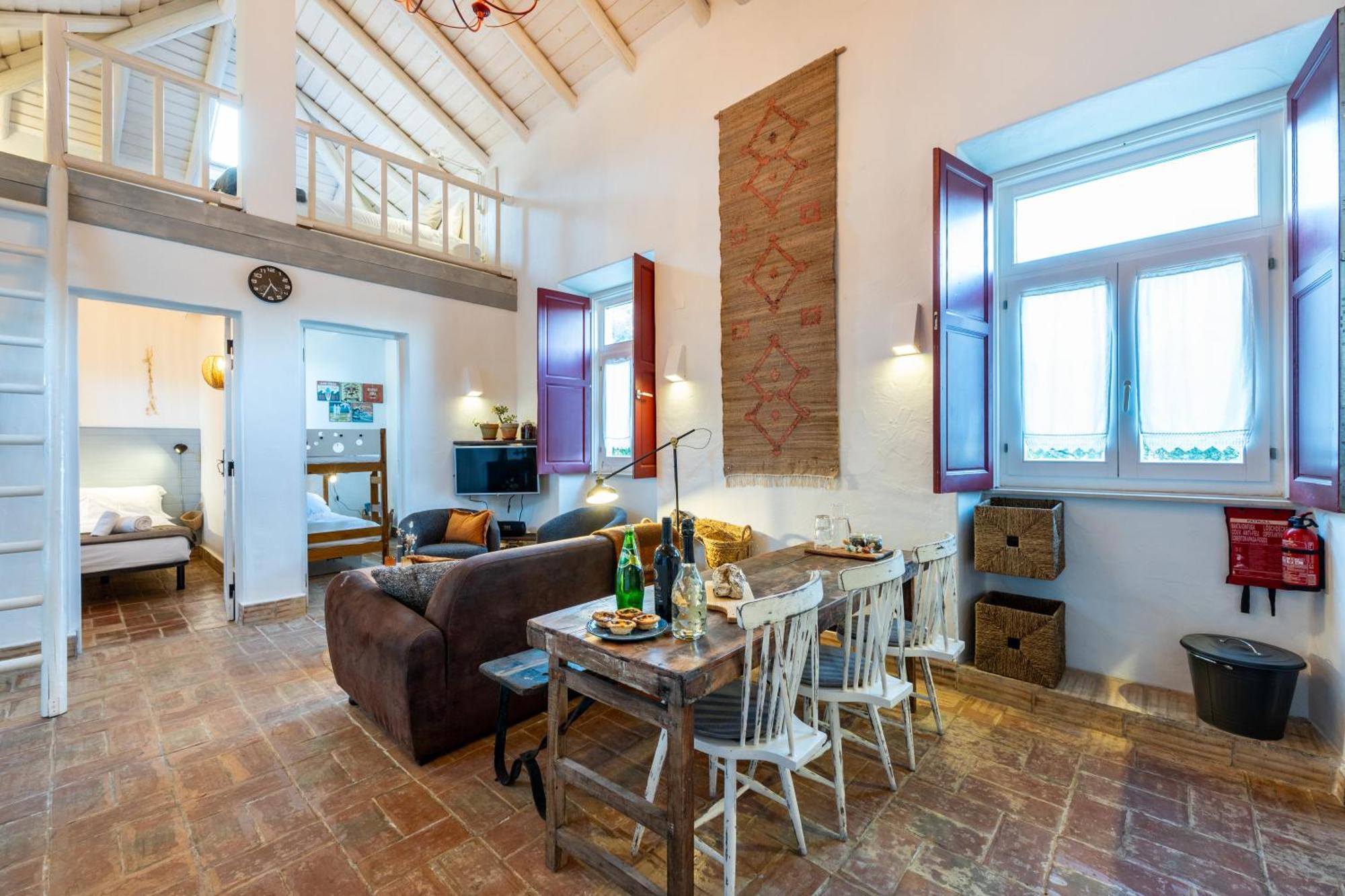 Casa Dos Cantoneiros *